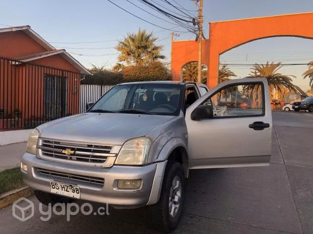 Chevrolet dmax 4x2 petrolera