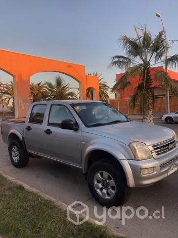 Chevrolet dmax 4x2 petrolera