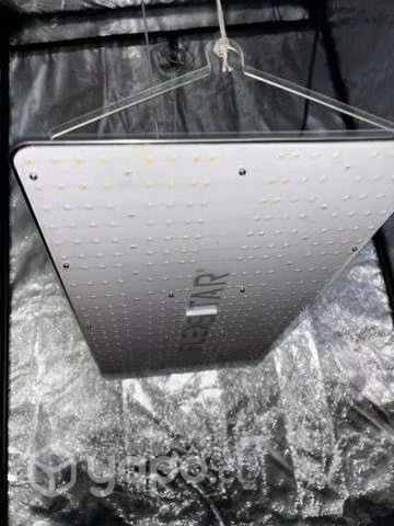 Luz Led full espectro marca Samsung