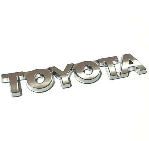 Logo metálico auto Toyota - Imagen 3