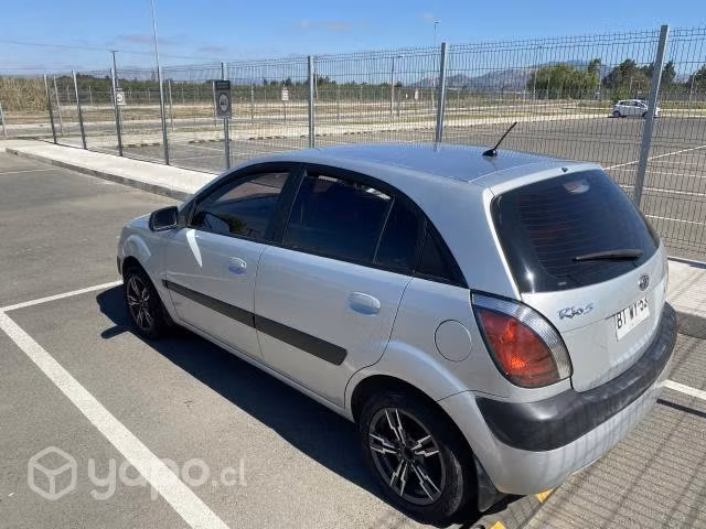 Kia Río 5 2009