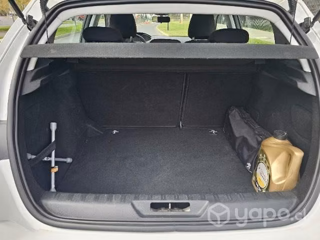 Vendo o permuto Pegueot 308 año 2017 motor 1.2 - Imagen 8
