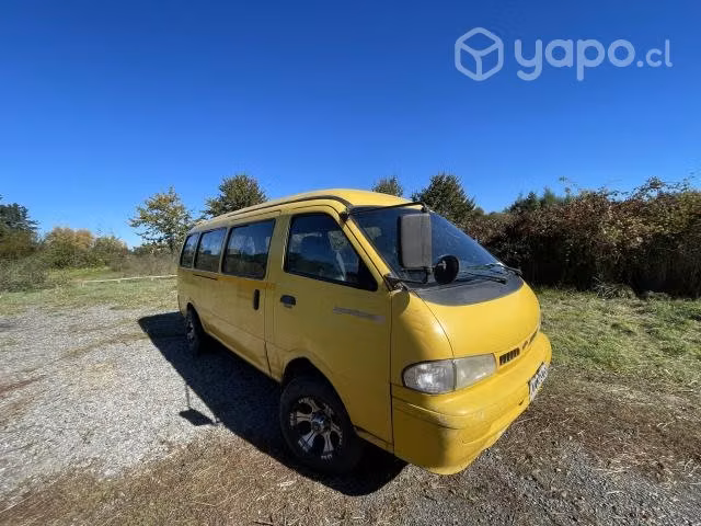 Vendo mini bus partícular (transporte de pasajero)