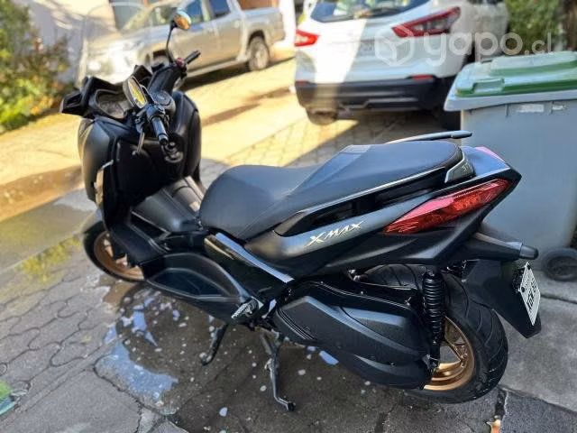 Yamaha xmax300