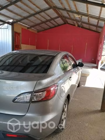 Mazda 3 Sedan