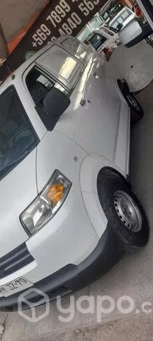 Suzuki apv 2016