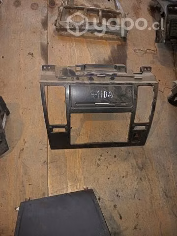 Nissan tiida panel central consola envio regiones