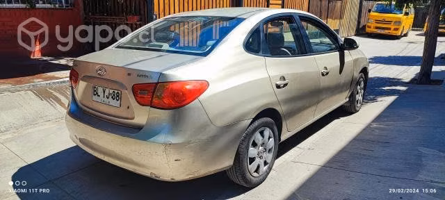NEW HYUNDAI ELANTRA 2008 GLS 1.6 motor excelente