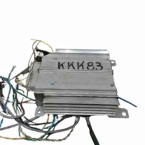 Kkk83 amplificador de radio suzuki kizashi 2015