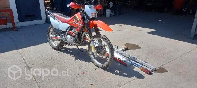 Honda tornado 250 año 2006