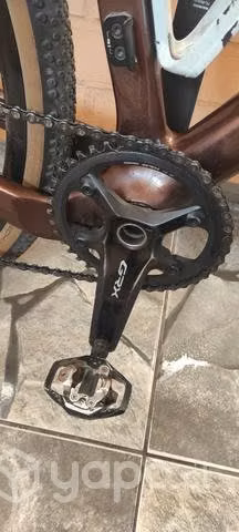 Bicicleta gravel Canyon grizl CF SL 8 con suspensi
