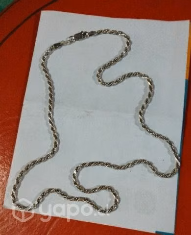 Cadena de plata