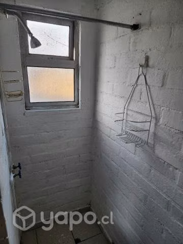 Arriendo departamento interior