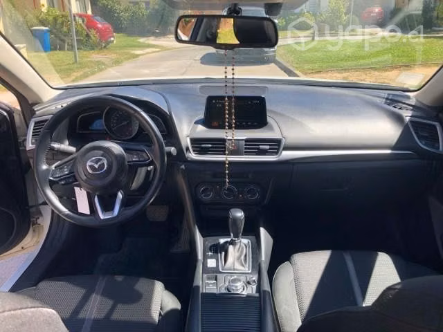 Se vende mazda 3, año 2019, automático, 6 vel