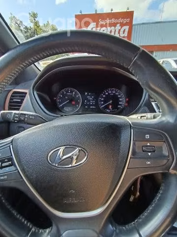 Hyundai i-20