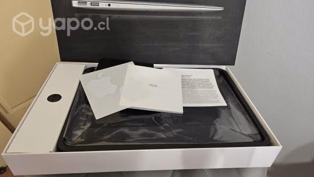 MacBook Air 13" Año 2011 - Imagen 2