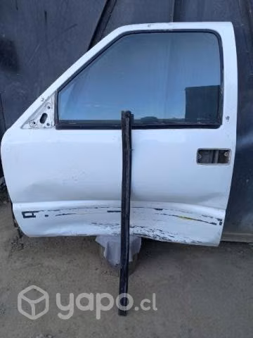 Puerta Chevrolet S10 año 2000 - Imagen 2