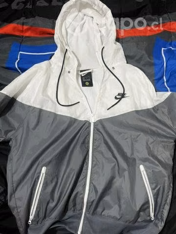 Corta viento Nike