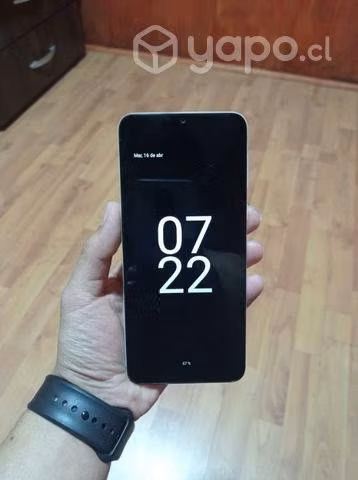 Motorola E13