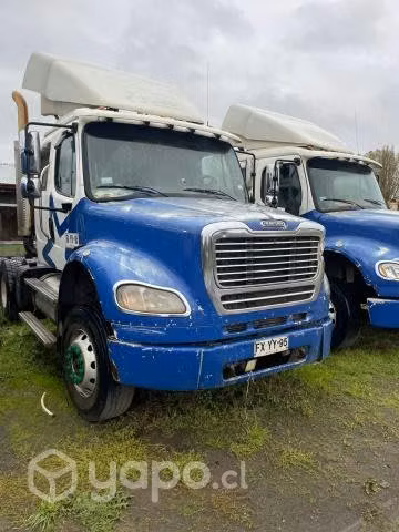 Freightliner m2 112