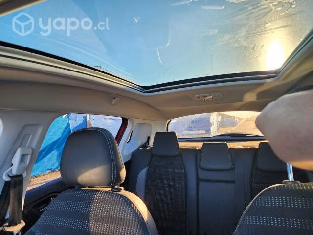 Peugeot 2008 2018 - Imagen 8