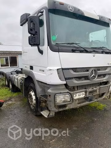 Mercedes benz actros 3336