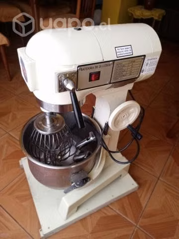 Batidora/amasadora industrial 20lts