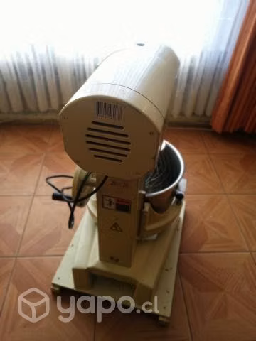Batidora/amasadora industrial 20lts