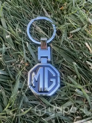 Llaveros auto mg