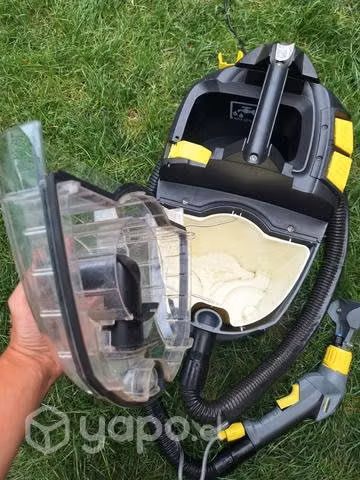 Puzzi 8/1 Karcher - limpiadora de tapiz