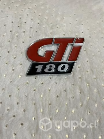 Logo auto GT180 (el par)