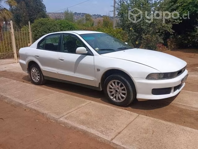 Mitsubishi galant 2005