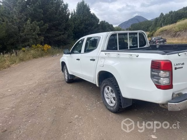 Mitsubishi l200 2020