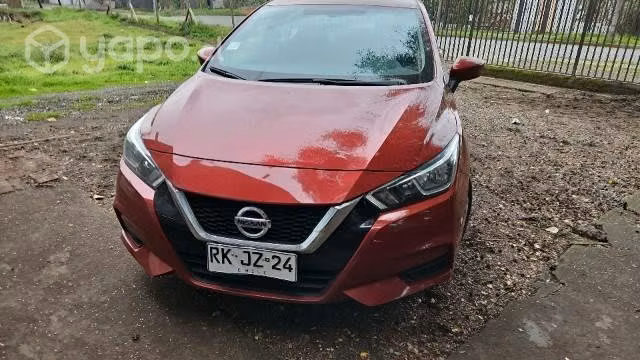 Nissan new versa impecable