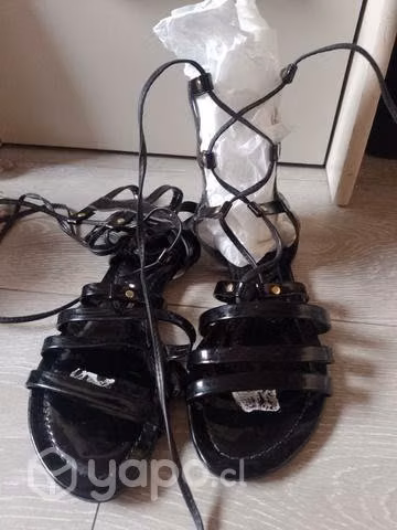 Sandalias bata con cordones - Imagen 2