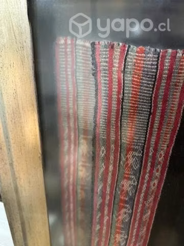2 cuadros Aguayo iguales Marco plateado y vidrio