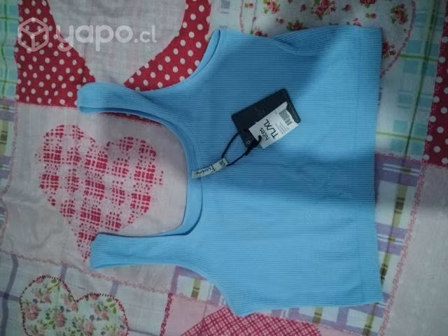 Ropa exelente estado