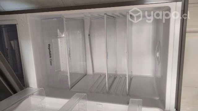 Refrigerador Winia Rfd-344h 242 Lt [usado]