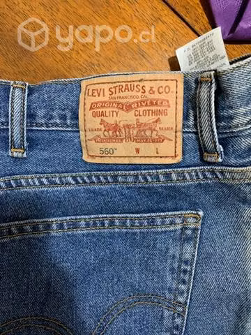 Pantalones marca levis - Imagen 3