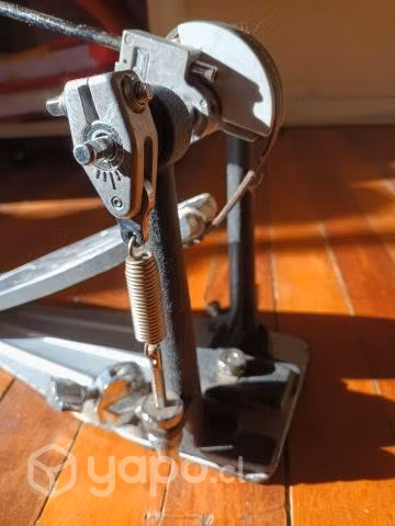 Pedal de bombo pearl p2000 eliminator