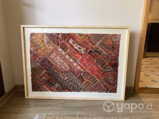 Cuadro de tela enmarcado en vidrio con madera