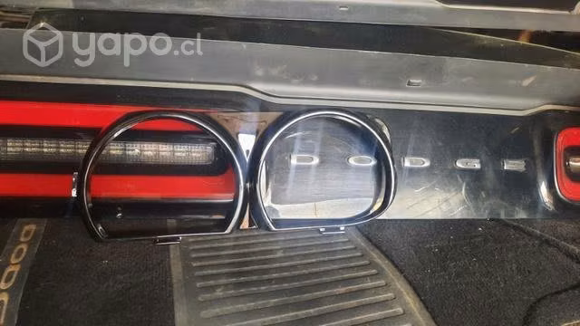 Muñon trasero dodge challenger