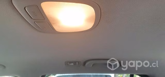 Se vende Hyundai Santa fe 2012 - Imagen 13