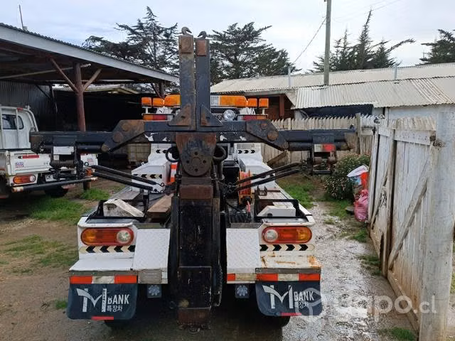 Grua kia motors