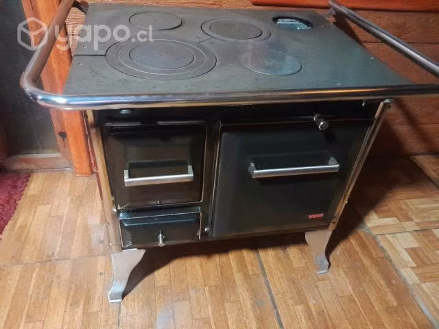 Se vende cosina a leña yunque
