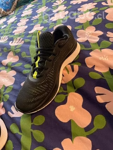Zapatillas UNDER ARMOUR