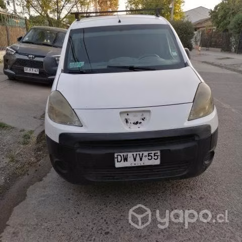 Peugeot Partner Maxi 2012