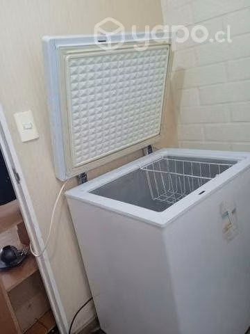 Congeladora 100 litros buen estado