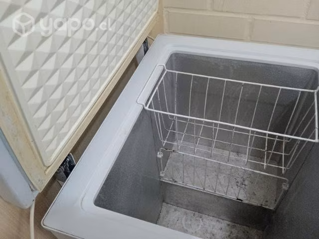 Congeladora 100 litros buen estado - Imagen 2