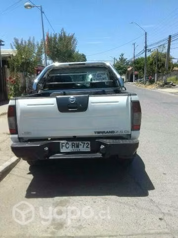 Nissan Terrano 2013 2.5